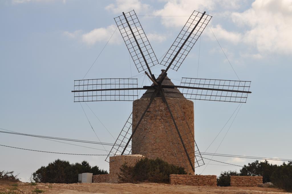 Viviendas Turisticas S'Estanyol La Savina  Εξωτερικό φωτογραφία